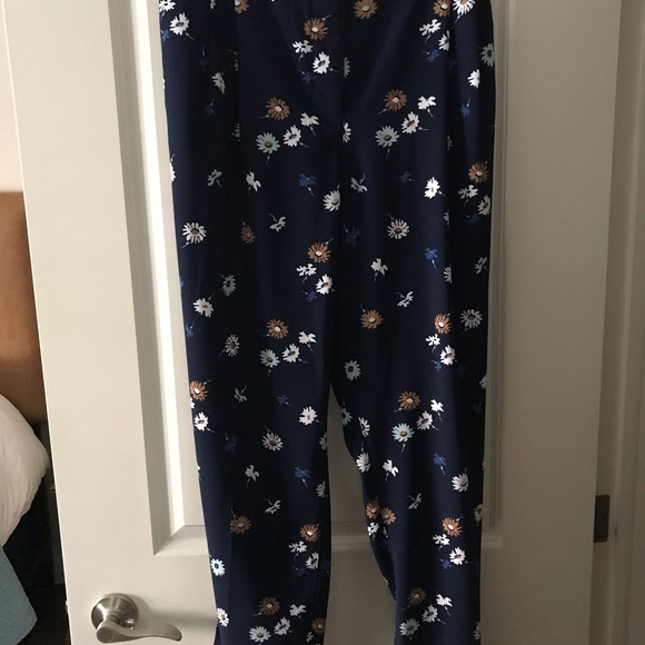 Ladies summer pants - Picture 2 of 3